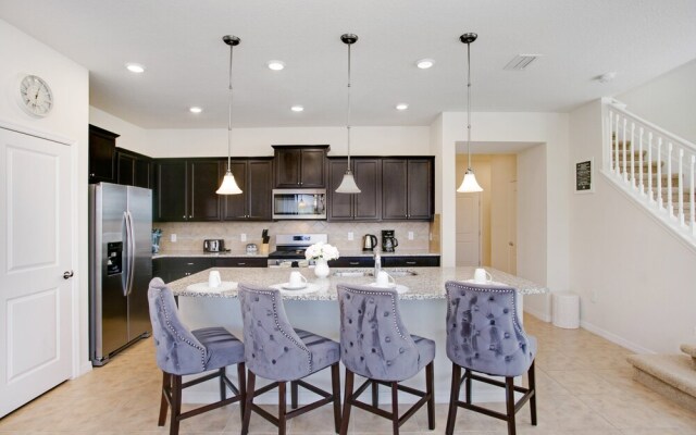 5 Bdrm 5 Bathrm Home at Solterra