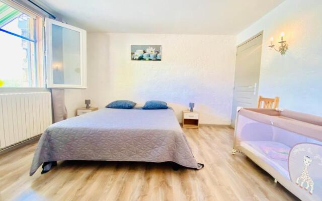 Maison Axaly Saint Martin D’Ardeche 12 Personnes Avec Piscine