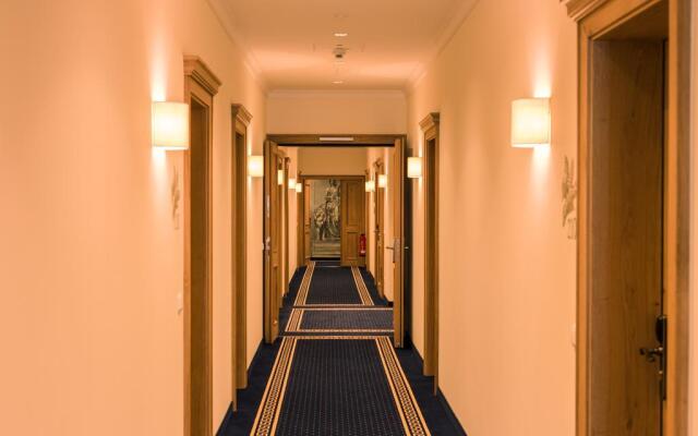 Hotel & Gaststätte zum Erdinger Weißbräu