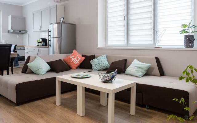 Bright and Cozy 2BD. Flat in Plovdiv City Centre