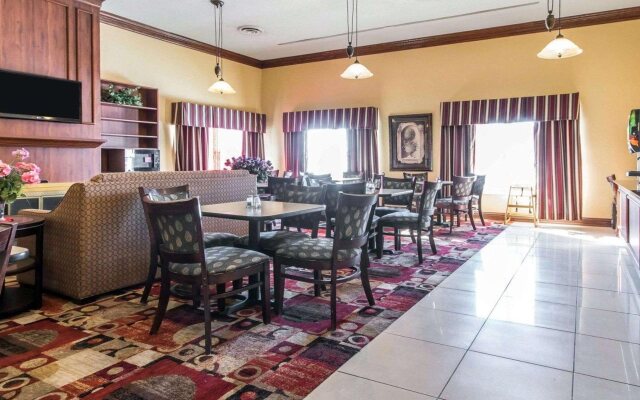 Quality Inn Dry Ridge