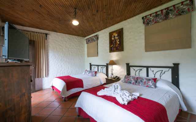 Casa Luna Hotel