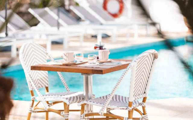 Hotel La Villa Juan Beach