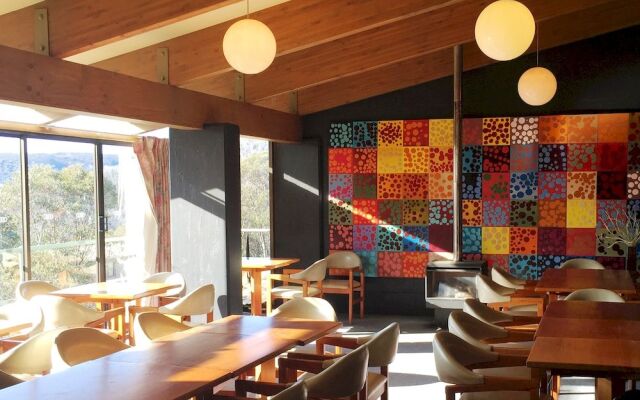 Snowdrift Lodge
