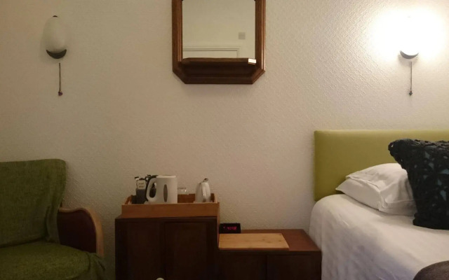 Lyndhurst Guest House