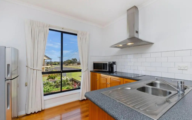 Clifftop Accommodation