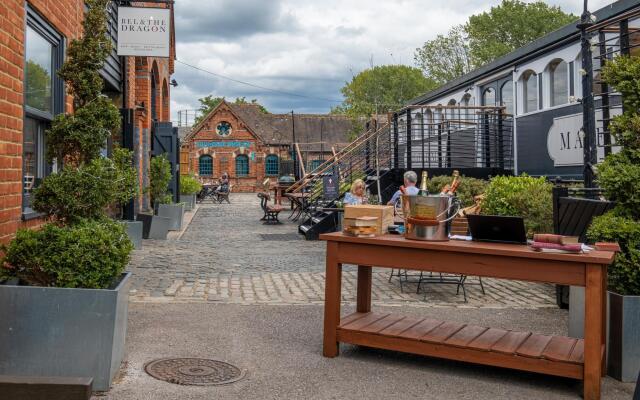 Reading Town Centre River View Serviced Apartments