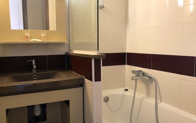 Cap Esterel Appartement climatisé Jardin Clos
