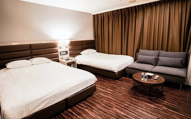 Orda Hotel