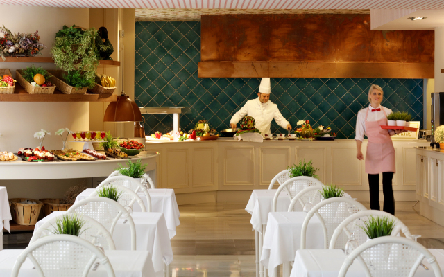 Augusta Club & Spa - Adults Only