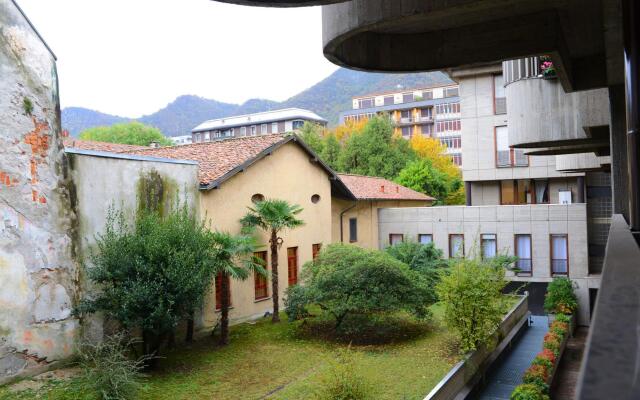 CO-C933-5GIO61A2 - Art Family Apartment