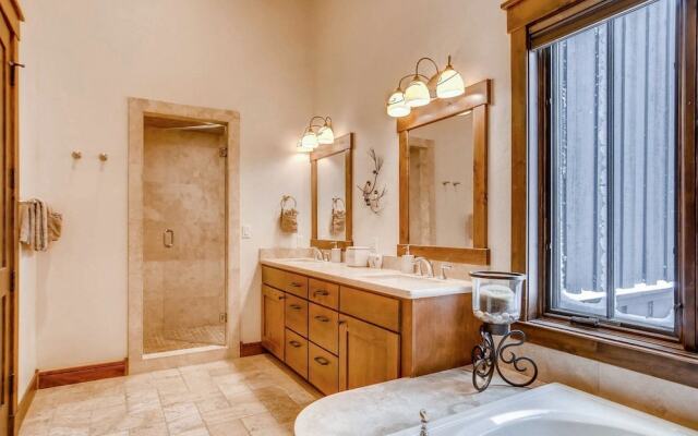 308 Shores Lane Home by RedAwning