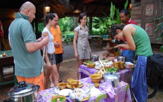 Country Lake Nature Lodge