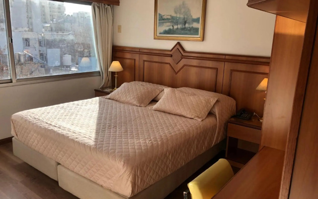London Palace Hotel