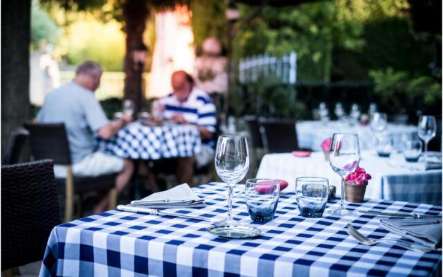 Auberge de Tavel
