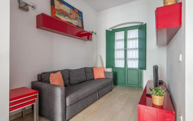 Triana Flat, 3mn from plaza de Cuba
