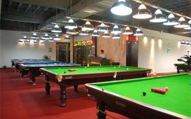 Five-Ring Hotel