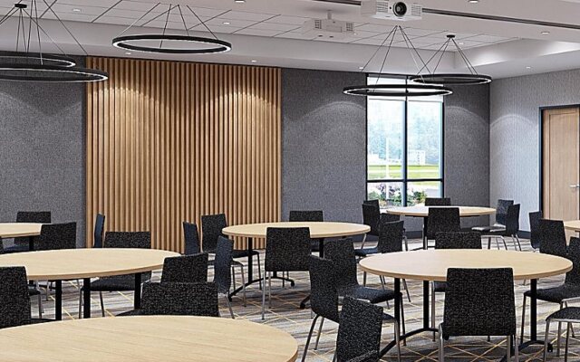 Holiday Inn NW Houston Beltway 8 by IHG