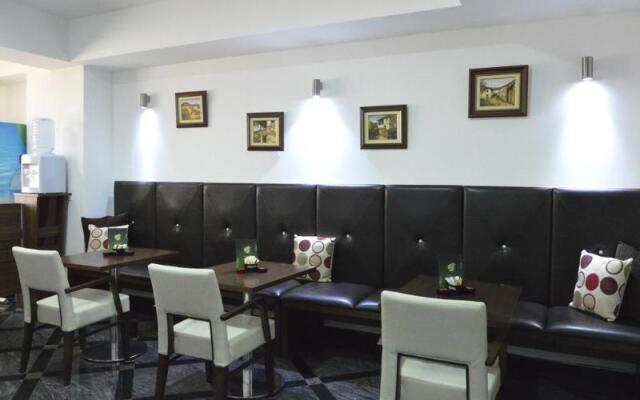 City5 Rooms & Suites by LSA
