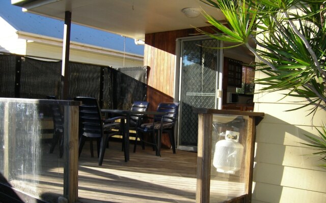 Relaxing House By The Bay With Sun Year Round