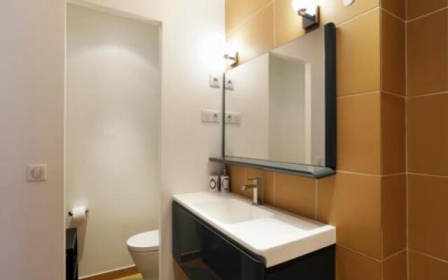 Sleek Apartments near Saint Germain