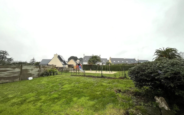 Apartment in Carantec Near Sandy Beaches