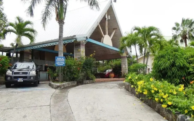 Studio 03 vue mer Orient Bay