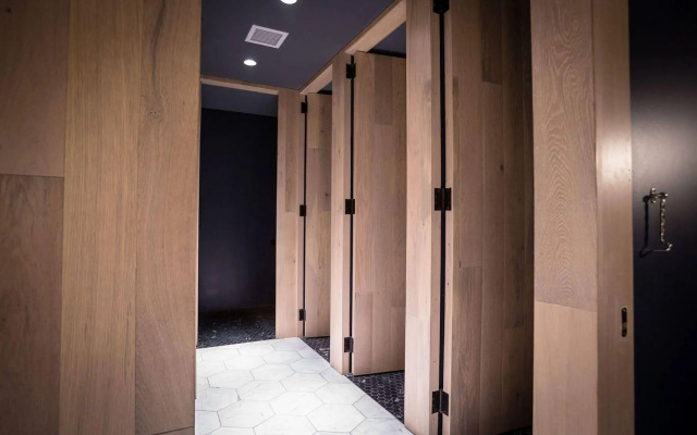 Crowne Plaza HY36 Midtown Manhattan by IHG