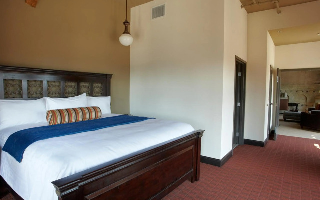 The Brewhouse Inn & Suites