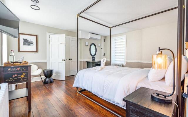 Chimney Hill Estate Inn