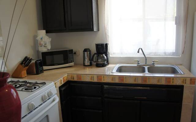 Bahia 176 3 BR by Casago