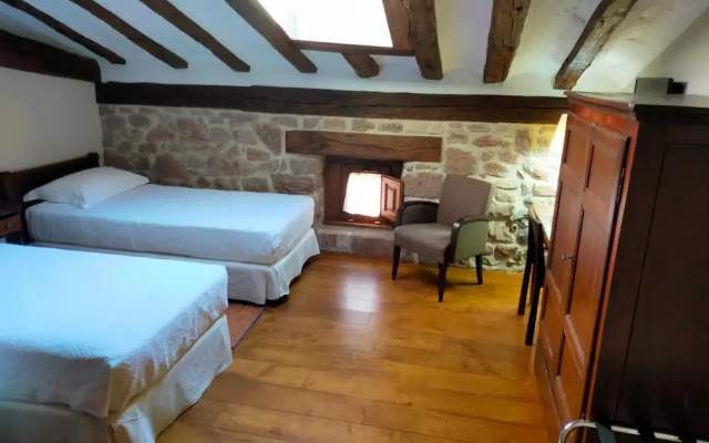 Hotel Rural Latorrien de Ane