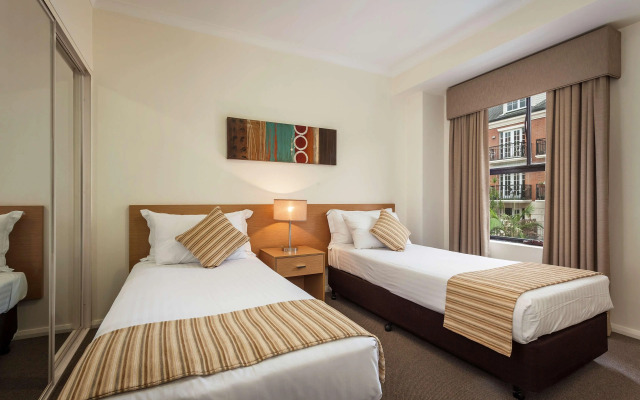 Best Western Northbridge Apartments