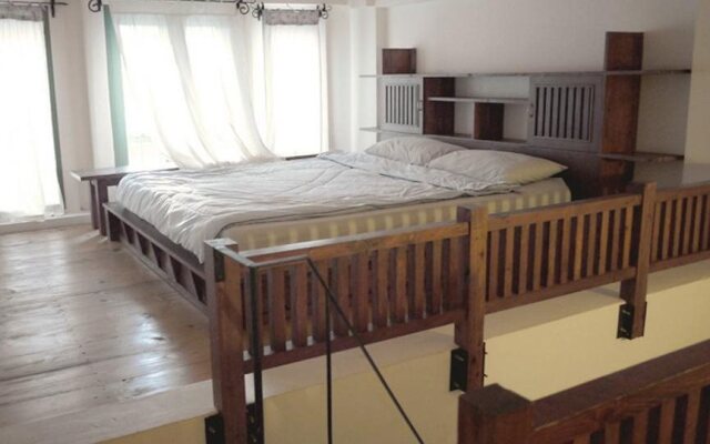 Tuscany Avenue Service Apartment