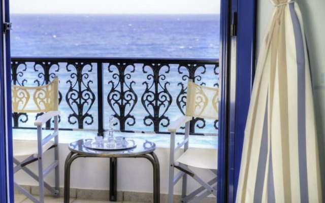 Blue Sea Hotel