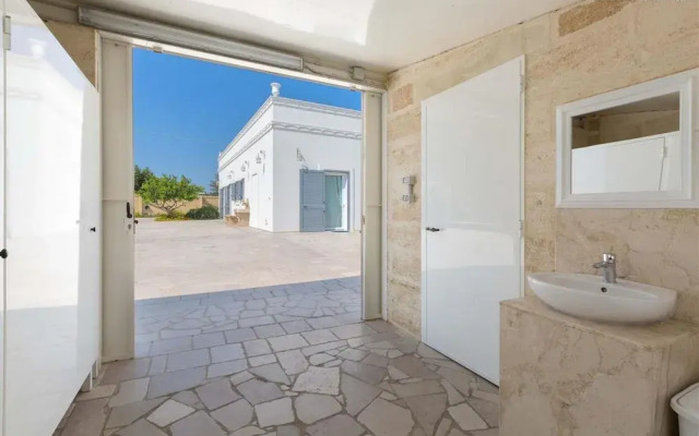 1695 Villa Albarosa in Ruffano