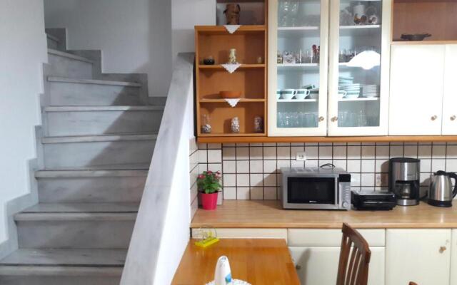Elafonisos: Two storey house on the sea front