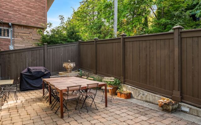 Seattle Vacation Home: The Tuscan Villa