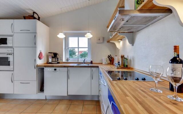 "Arzu" - 250m from the sea in NW Jutland