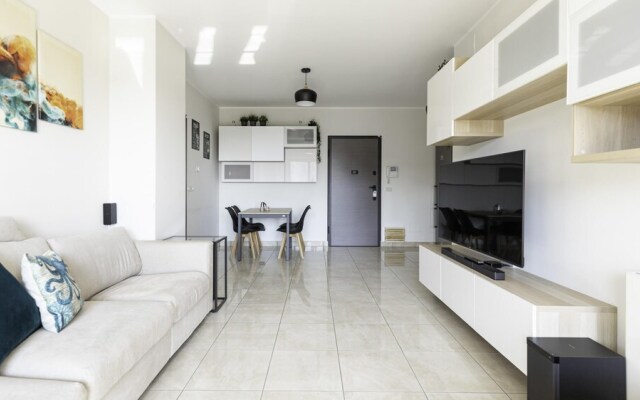 Tognazzi 6 in Milan With 1 Bedrooms and 1 Bathrooms