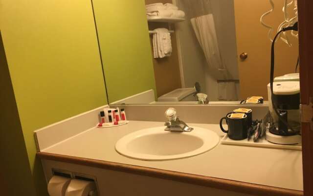 Ramada Portland Airport