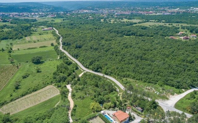 Awesome Home in Labin with Hot Tub, WiFi & 5 Bedrooms