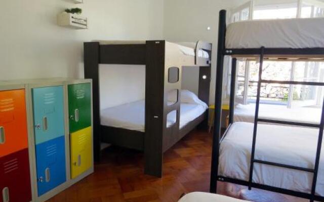 Yogi Hostel