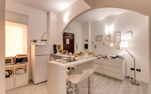 Alle Porte Del Vaticano