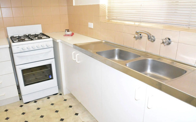 Barkly Apartments