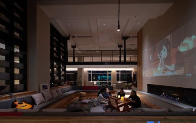 Peifu Residence Designer River - view Hotel