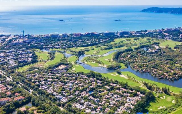 Yalong Bay Golf Club