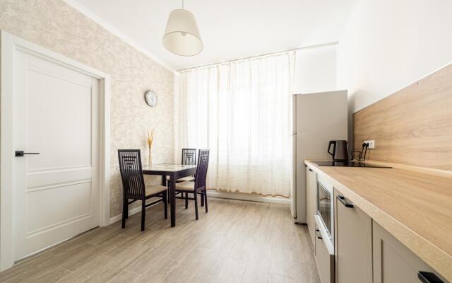 Апартаменты на улице Алексеева 107