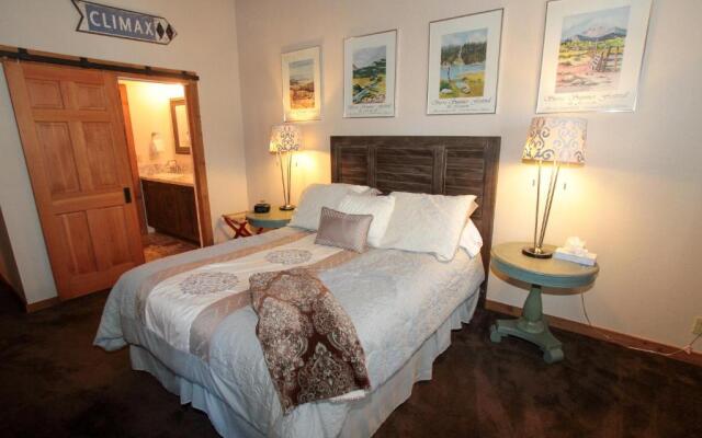 Mountainback #56, Loft