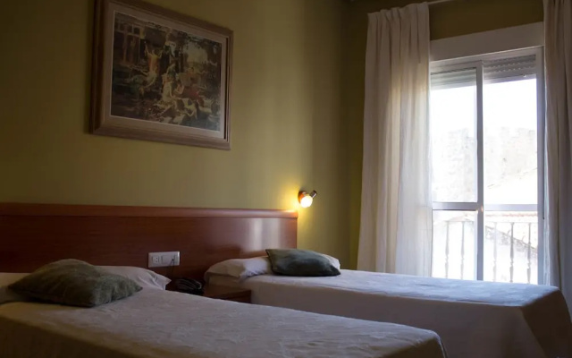Hotel Dora